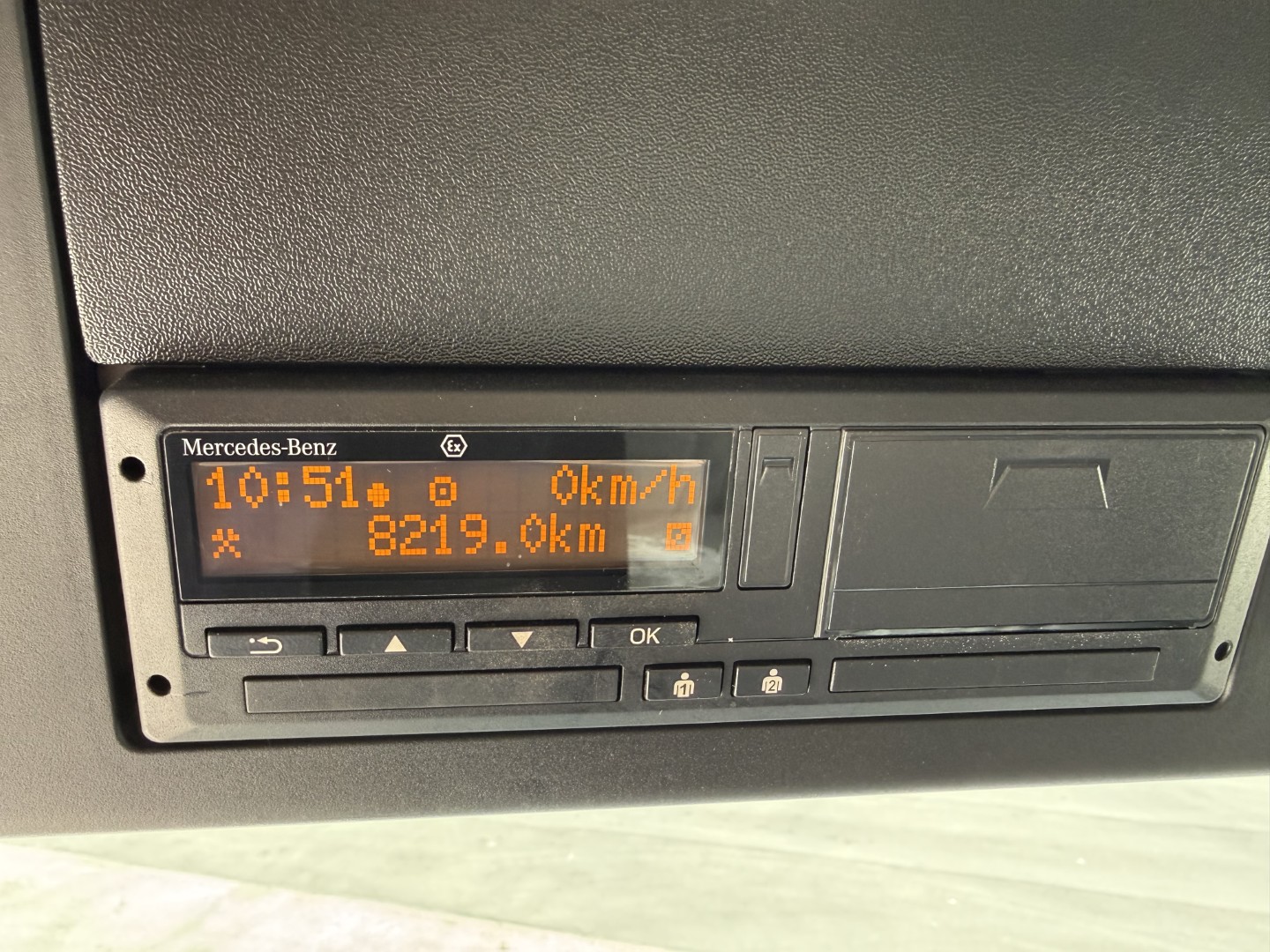 Mercedes Arocs 4153 8x4 MPG 220 TM7