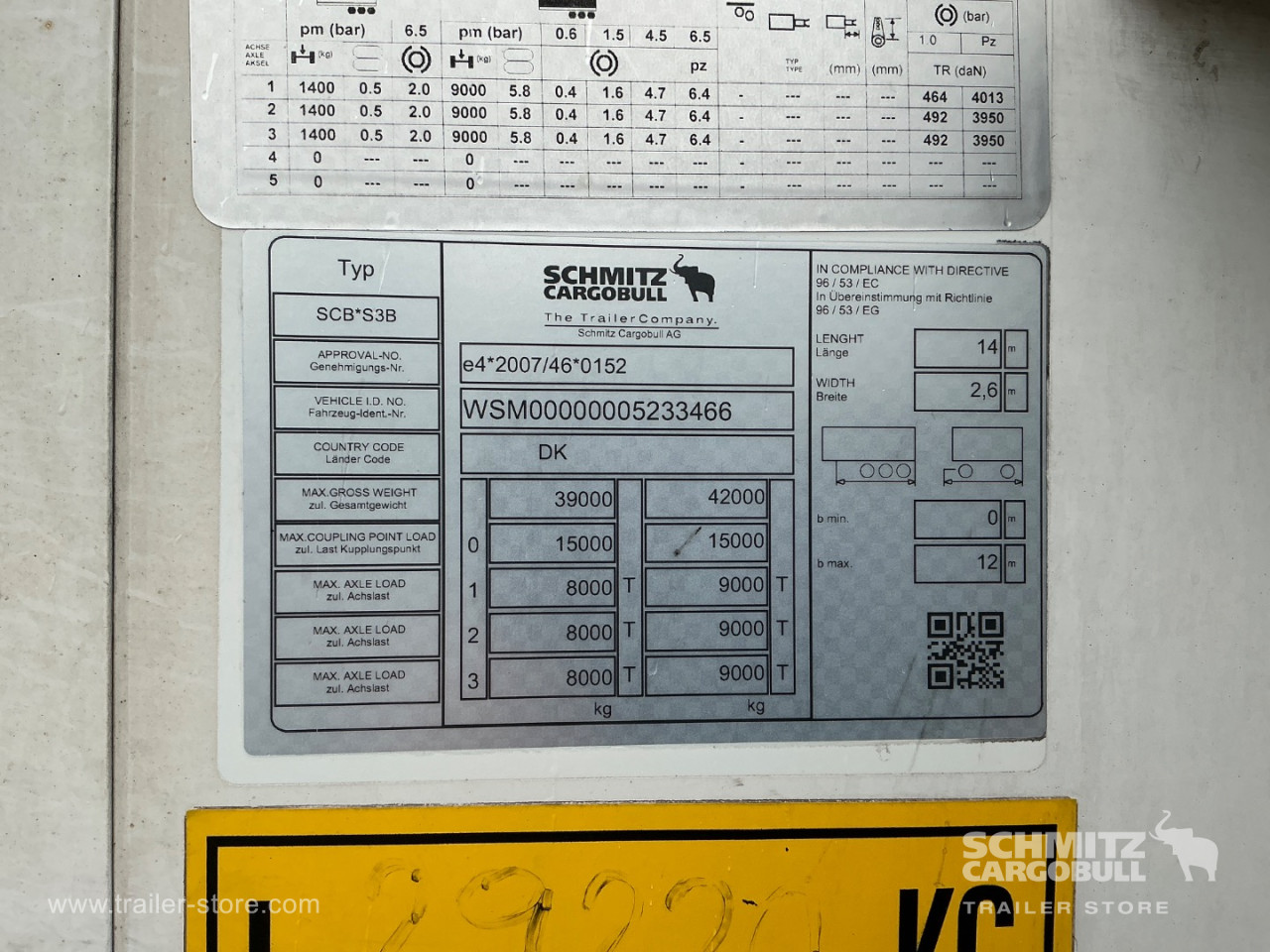 Schmitz Semi Reefer Meat hanging system
