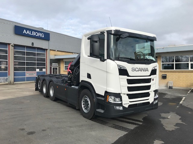 Scania R500 B8X4*4