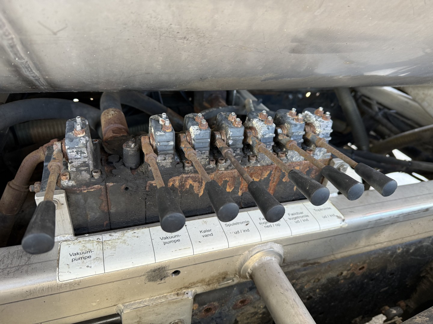 MAN TGM 14.250 4x2 VM-Tarm 5.600 l. Rustfri stål PED Kombi / Euro 6