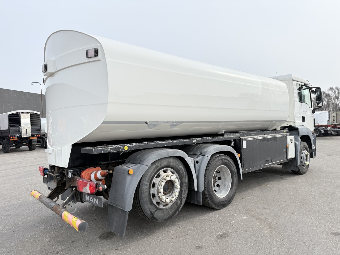 MAN TGS 26.400 6x2*4 19.000 l. Eurotank ADR
