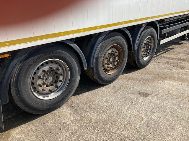 Walkingfloor 92m3 trailer