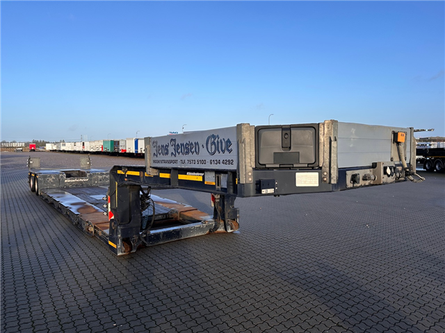 Kässbohrer SLL-2, Udtrækkelig, Tvangsstyring Nedbygget med seng