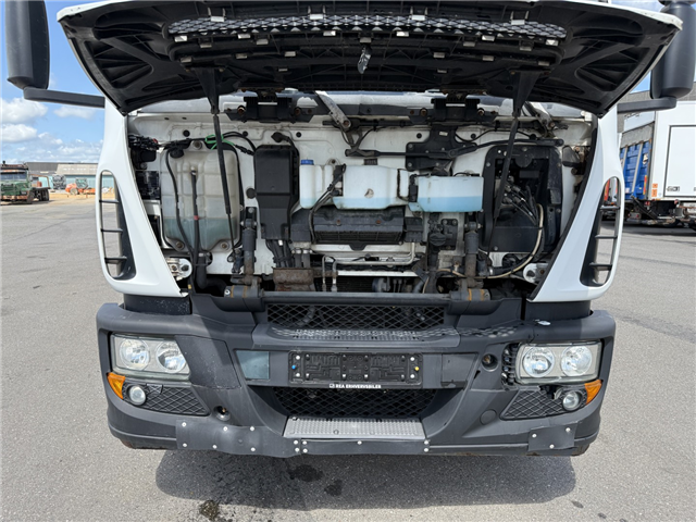 Iveco EuroCargo 180E32 4x2 Schmitz / Thermo King T-1200R Spectrum