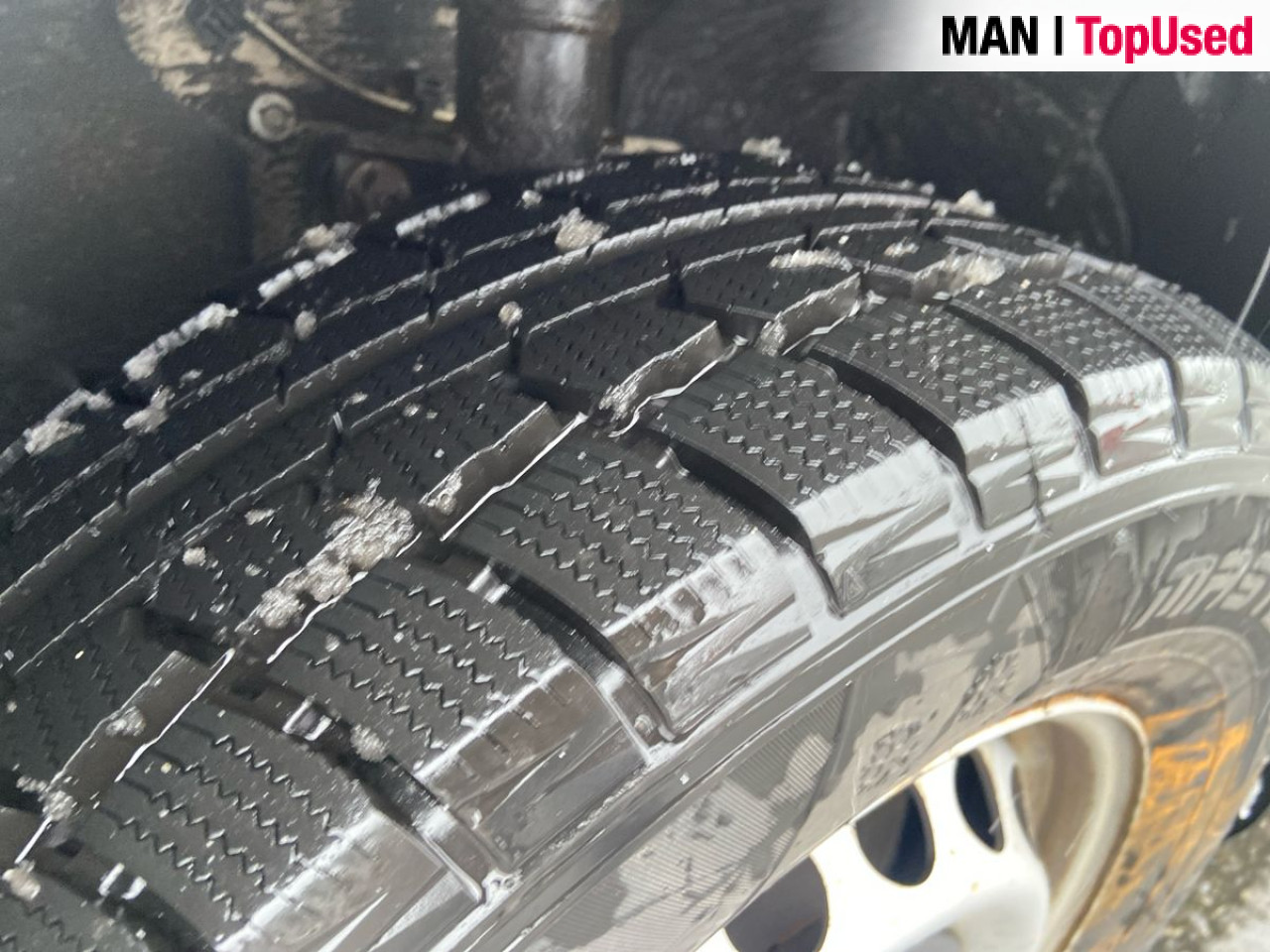 MAN TGE 3.180 4X2F SB