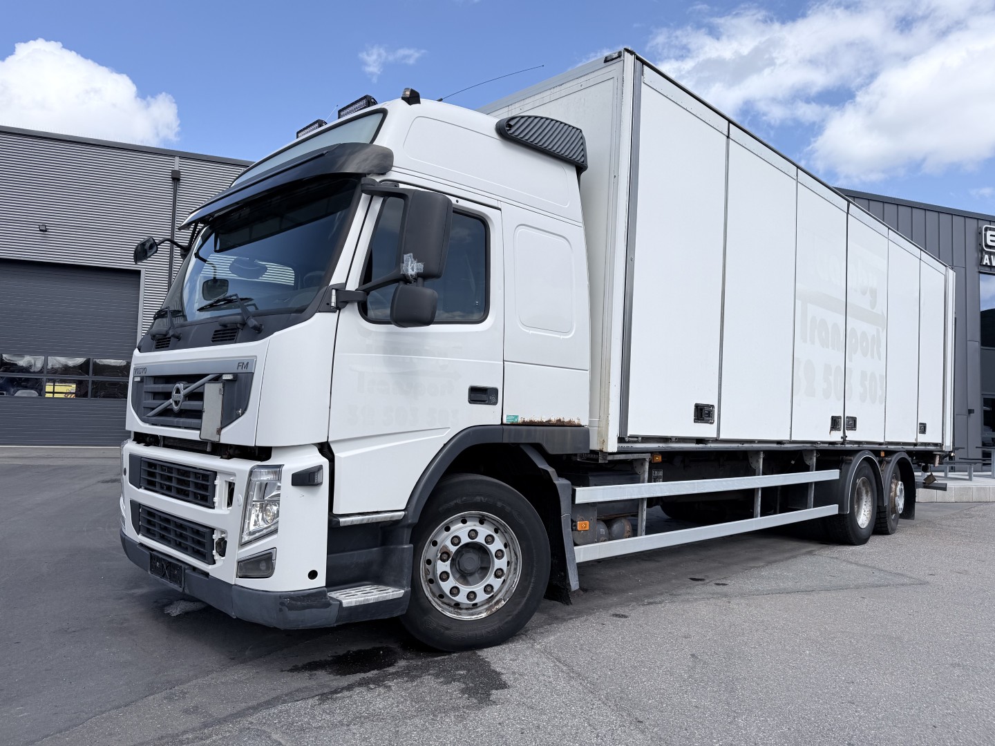 Volvo FM 330 6x2*4 Sideåbning 8.7 m