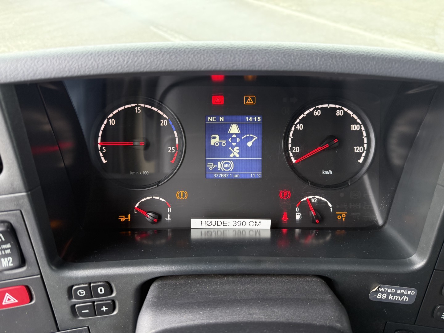 Scania P320 6x2*4 Carrier Supra 1250 Mt 9.50 m. kasse