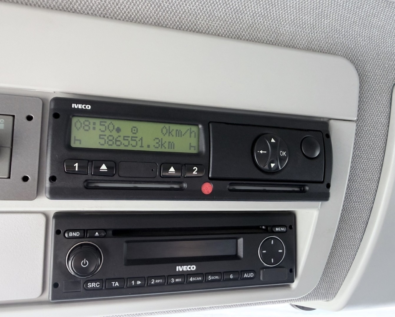 Iveco EuroCargo 160-250 Sideåbning 7,3 m / Euro 6