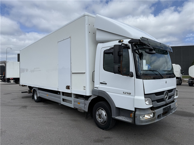 Mercedes Atego 1218 8,0 m. kasse