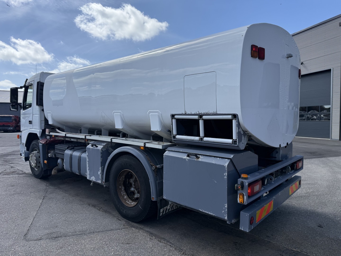 Volvo FM9/260 4x2 12.865 l. ADR