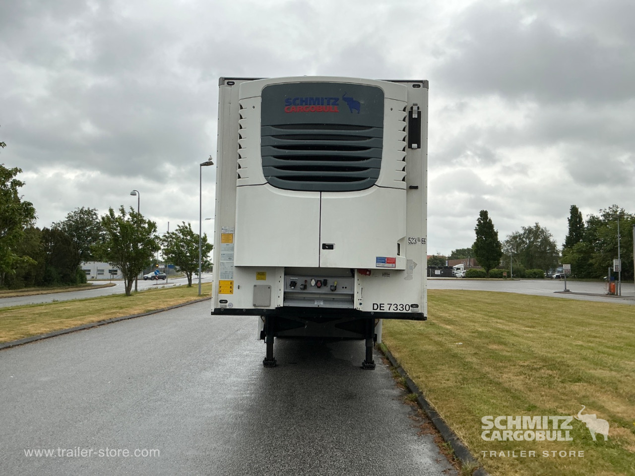 Schmitz Semi Reefer Meat hanging system