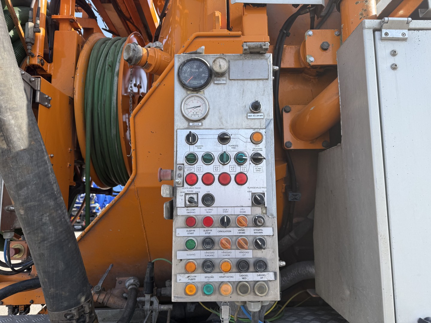 Scania P380 8x2*6 Hvidtved Larsen Flexline 414