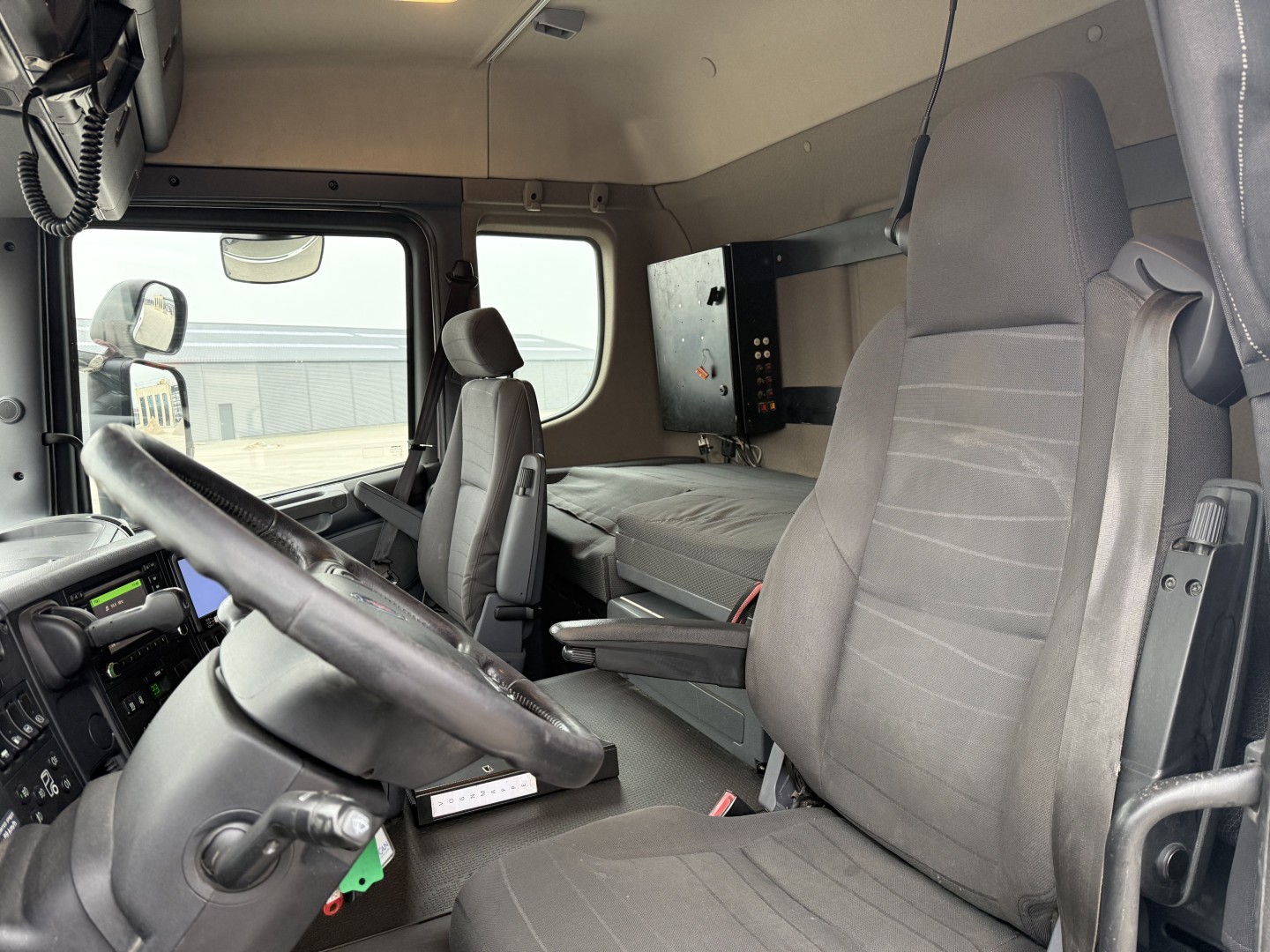 Scania G450 8x2*6 24.000 l. ADR Tank Euro 6