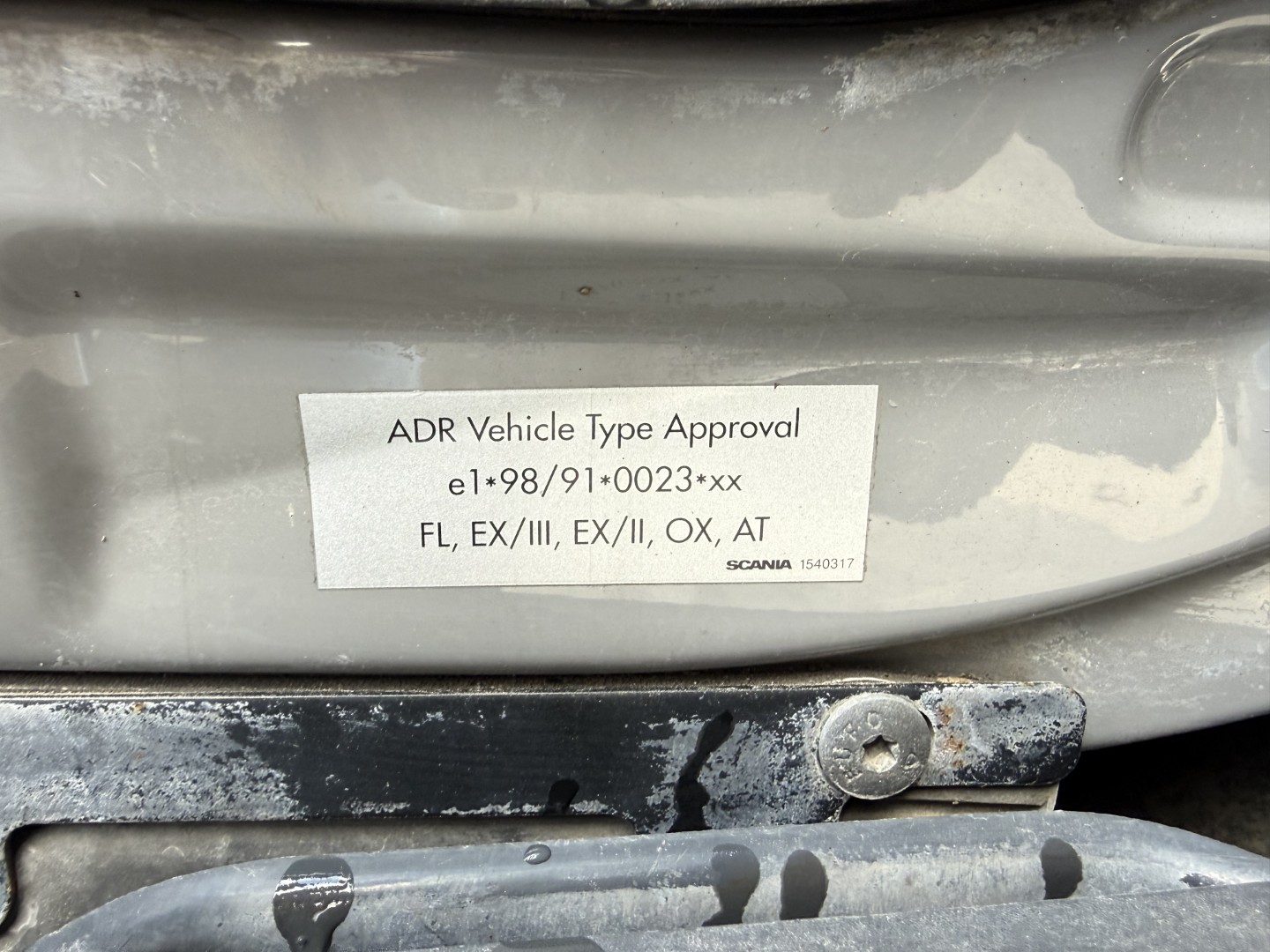 Scania P400 8x2*6 24.000 l. ADR Tank