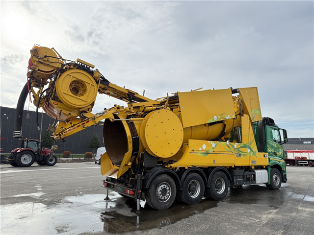 Mercedes Actros 3258 RHD 8x4-4 Wiedemann Super 1000 Recycler
