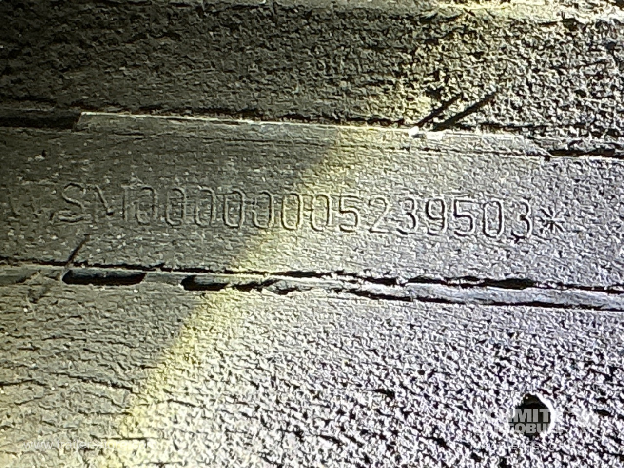 Schmitz Semi Reefer Meat hanging system