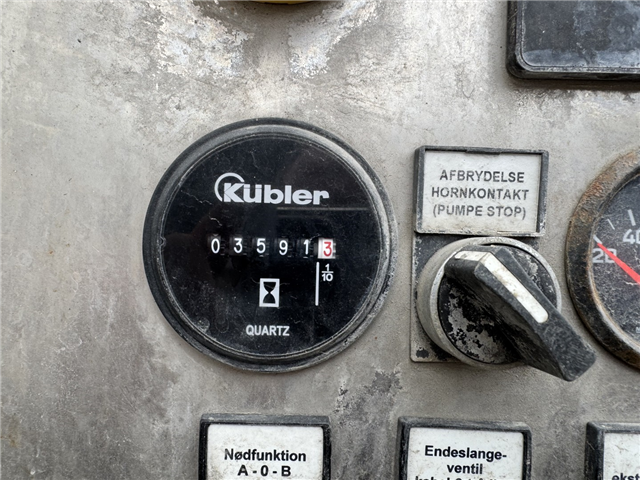 Scania P370 6x4 Liebherr THP140H 24 M4 XH