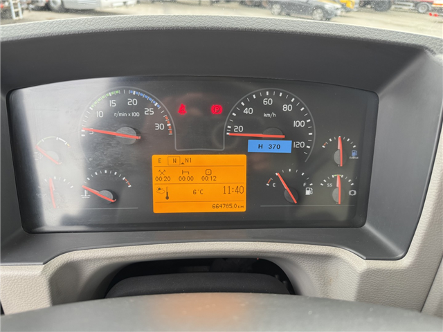 Volvo FE320 6x2*4 Frigoblock FK25SL 9.9 m kølekasse