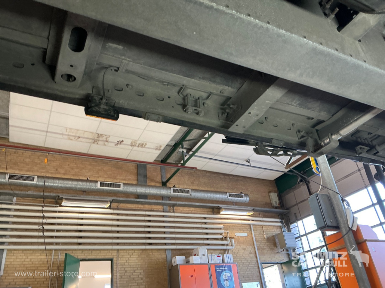 Schmitz Semi Curtainsider Standard