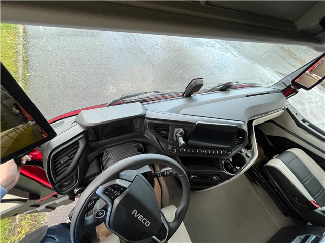 Iveco X WAY AS350X58 ZY/FS