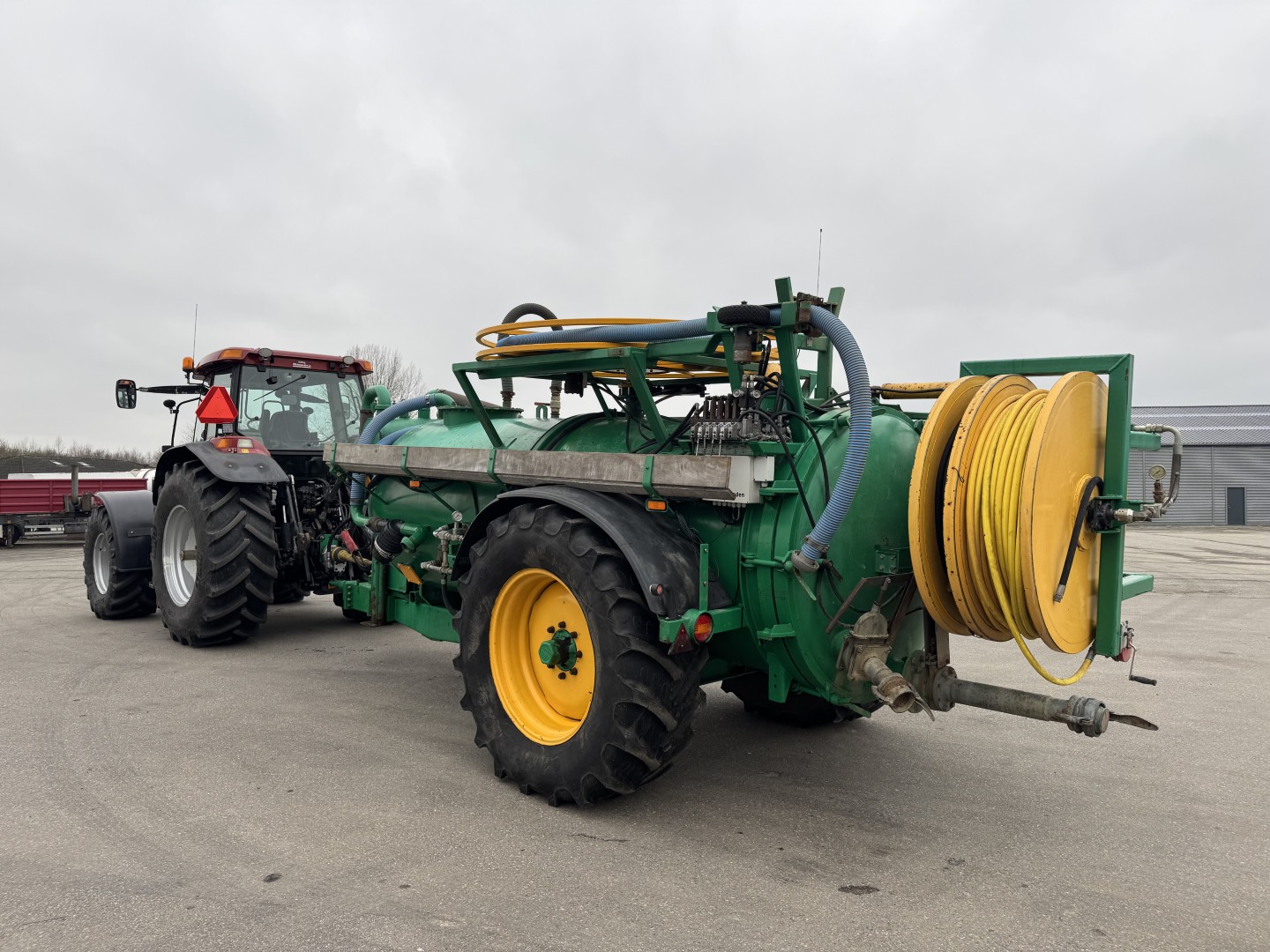 Case MXM190 - Samson Slamsugervogn 8000 L