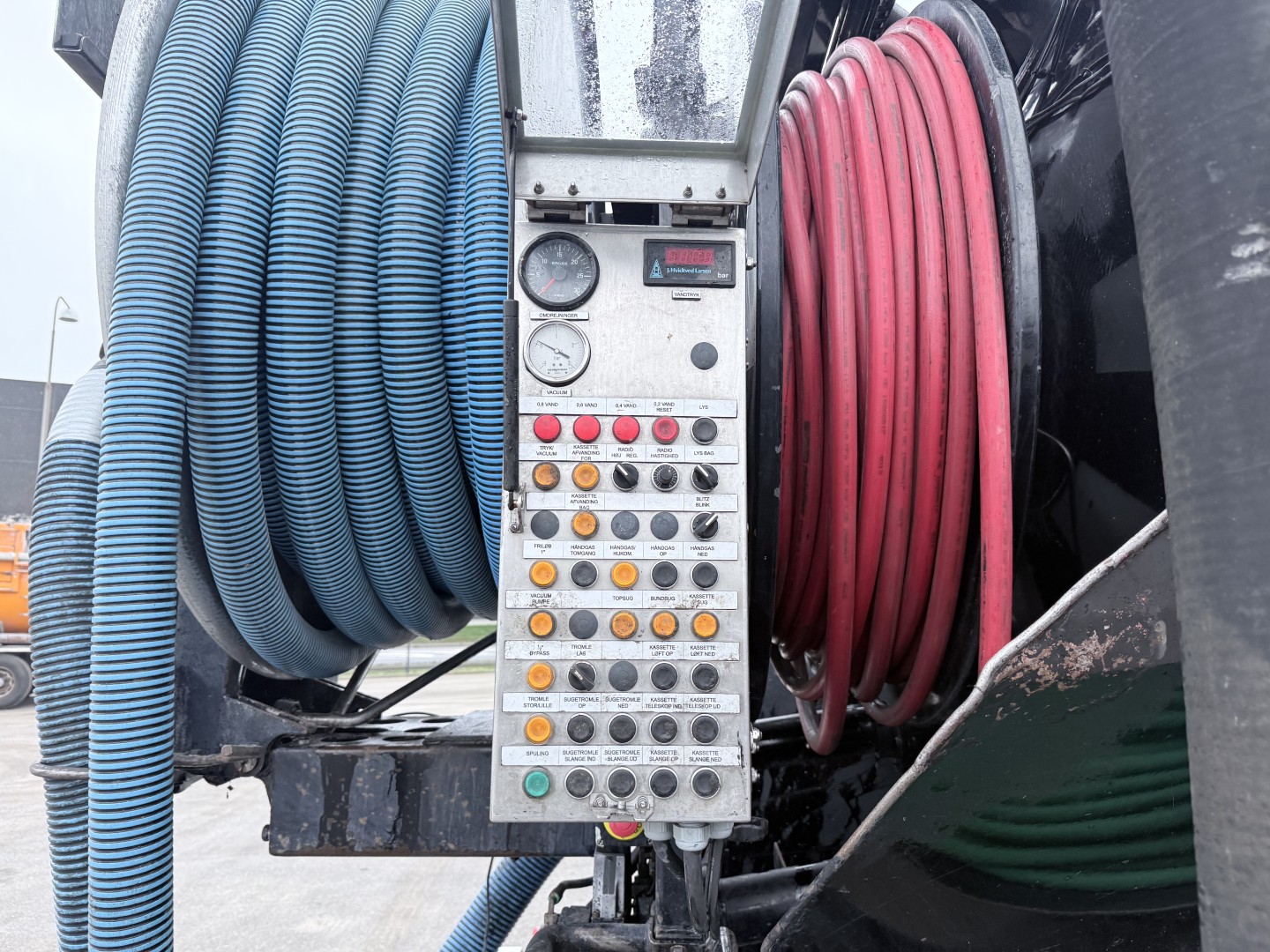 Scania P410 6x2*4 Hvidtved Larsen Flexline 312 ADR