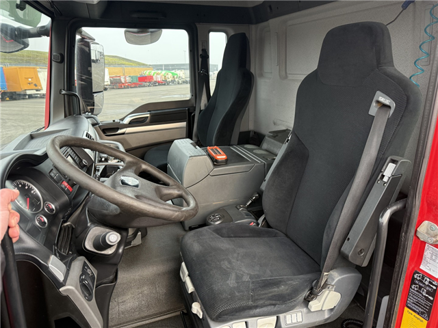 MAN TGS 35.480 8x4*4 Hvidtved Larsen 16.000 l.