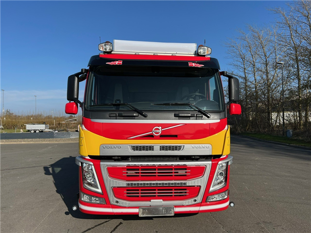 Volvo FM460 8X2*6 HMF 2120 Kran og hejs