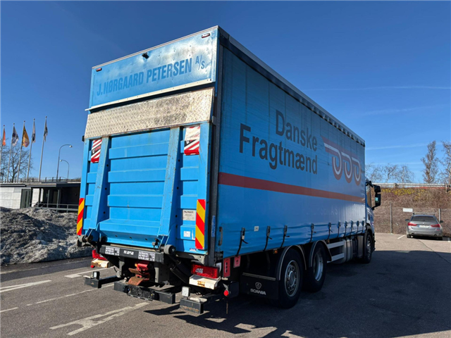 Scania P 410 B6x2*4LB Lad, Lift og træk