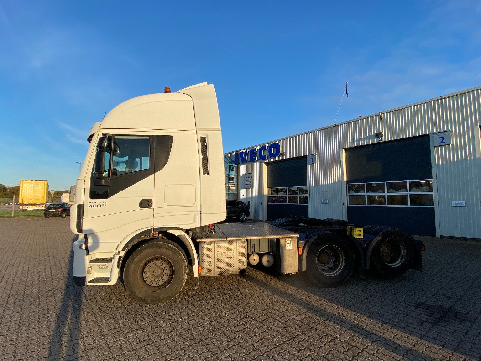 Iveco Stralis AS440S48 6x2