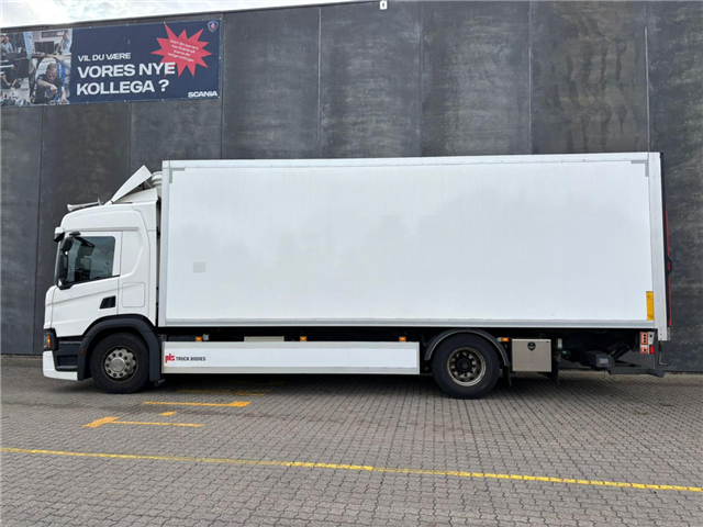 Scania P 280 B4x2NB Cooling