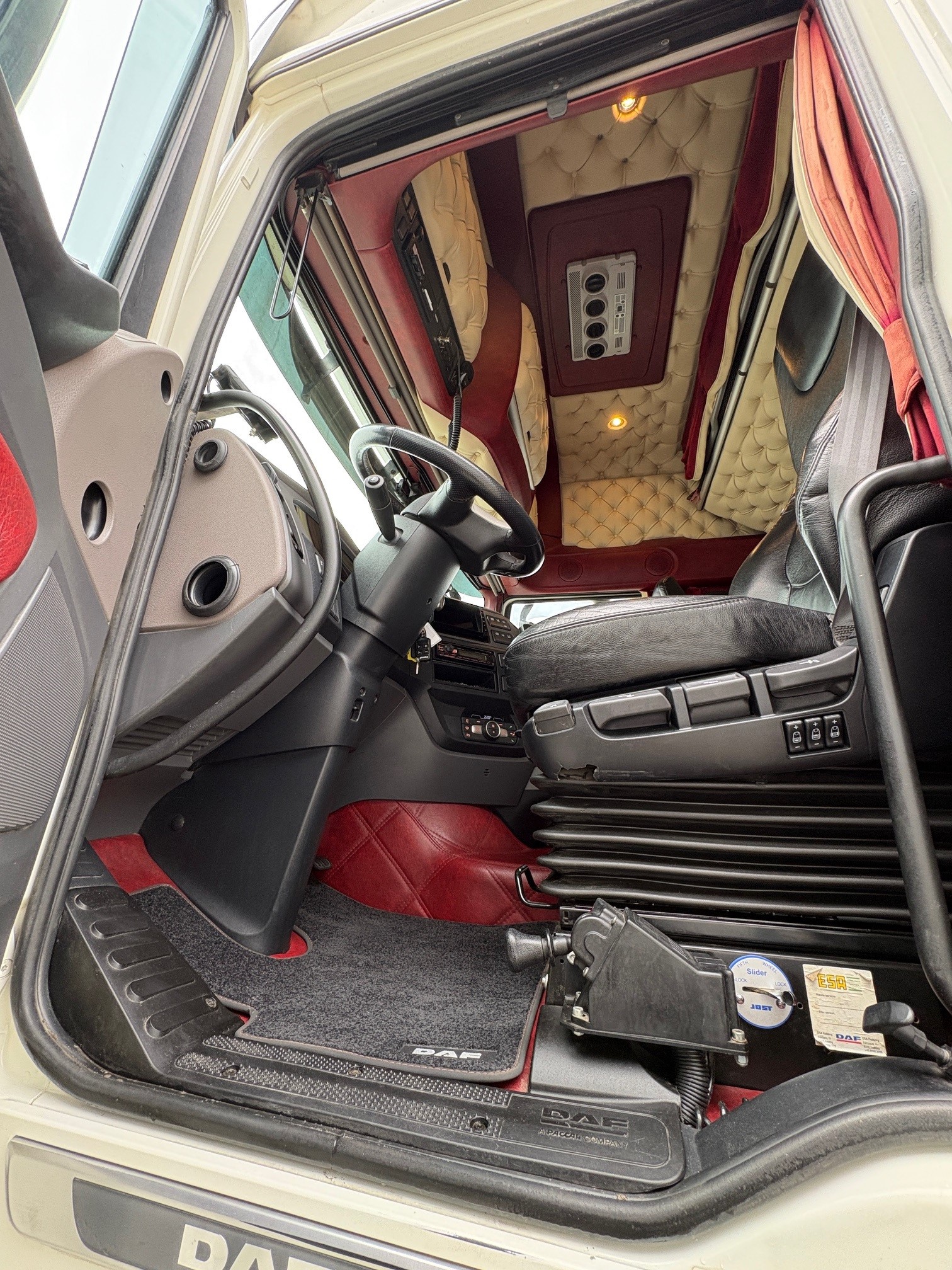 DAF XF 530 FTN 6x2/4 hydraulik trækker