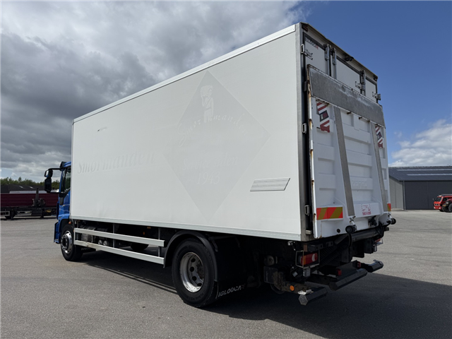 Iveco EuroCargo 180E320 4x2 Carrier Supra 850 Silent