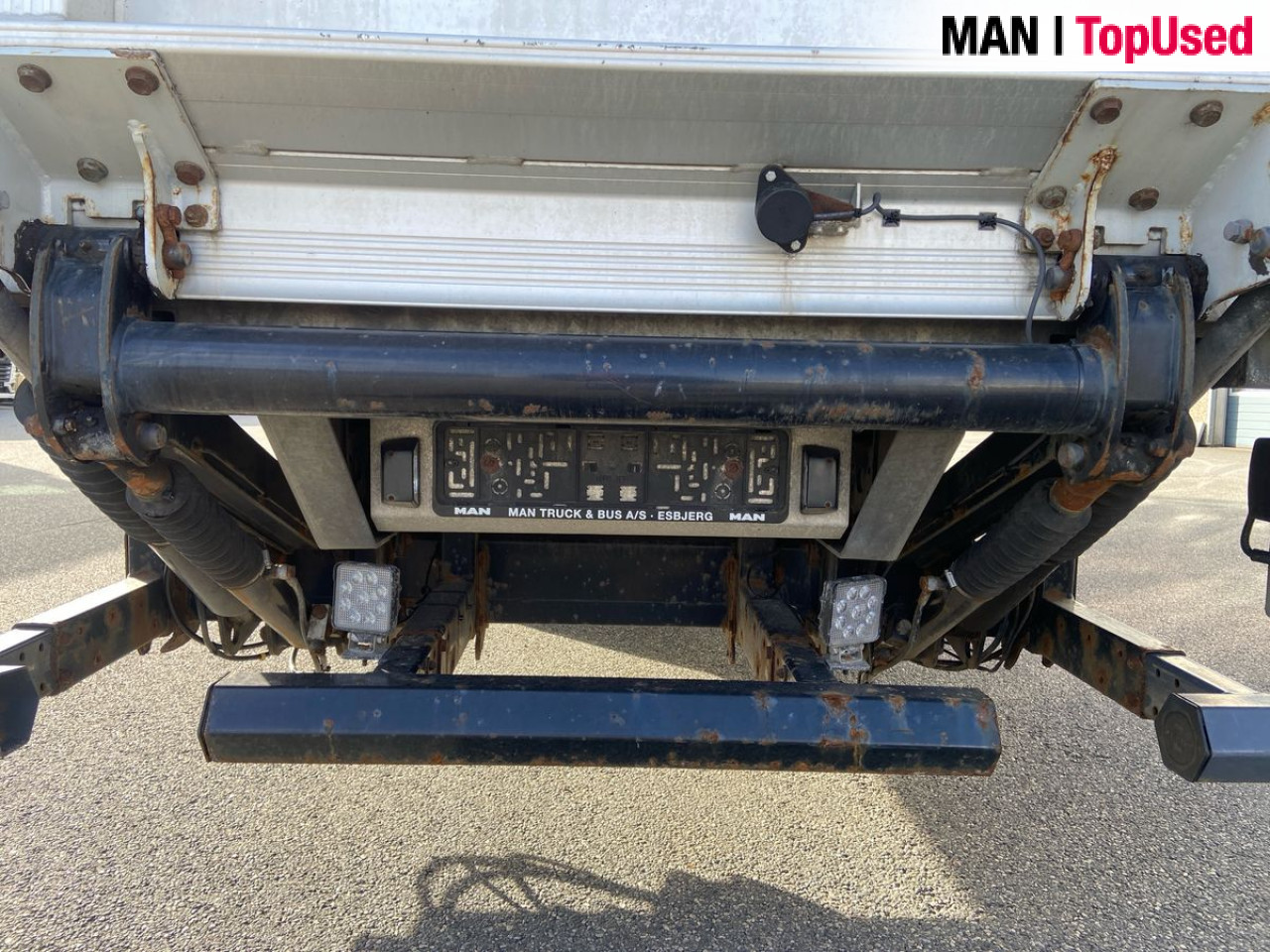 MAN TGL 12.220 4X2 BL