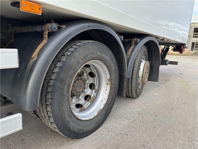 Volvo FE320 6x2*4 Frigoblock FK25SL 9.9 m kølekasse