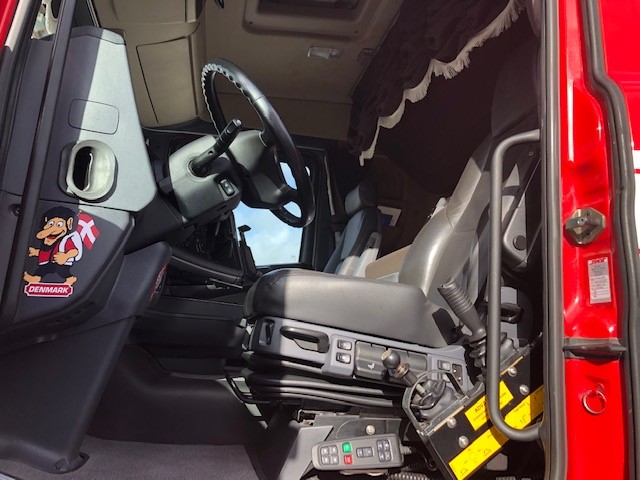 Scania R450 LB6X2*4