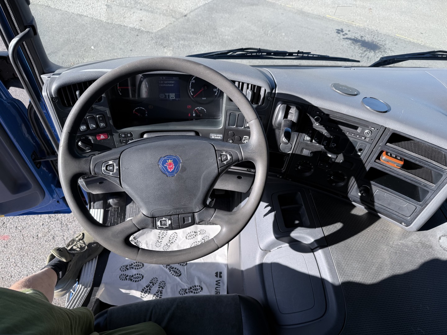 Scania P280 Euro 5 / 7,7 m 4x2 Fragtlad & lift