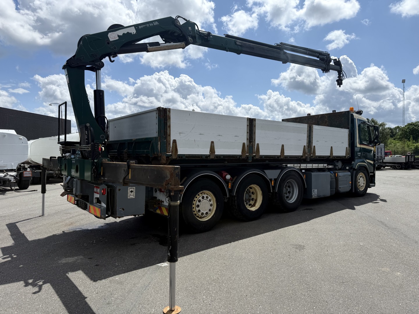 Volvo FM500 8x4*4 Hejs / Kran HMF 2620 K-5