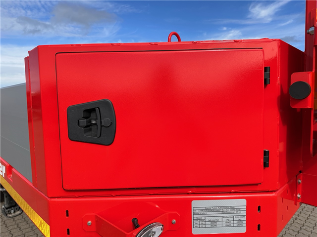 Kässbohrer SLA J4, Udtrækkelig Maskintrailer