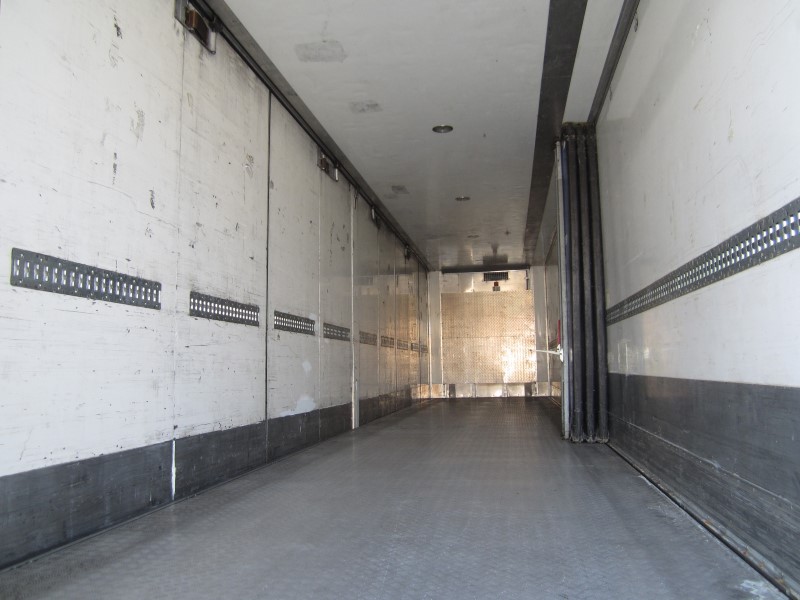 Ekeri Sideåbningsbar køletrailer