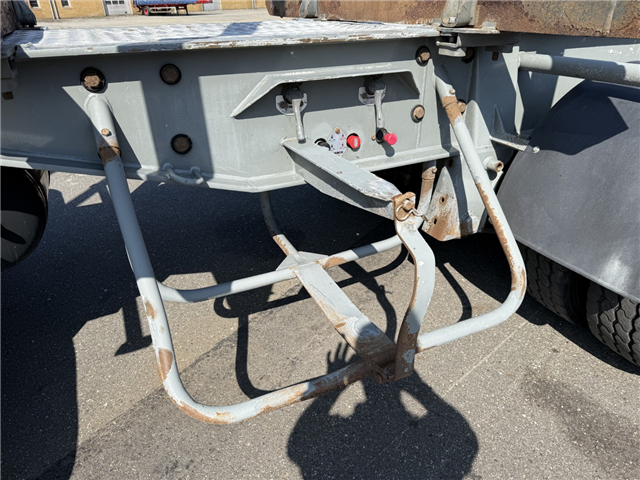 HFR 30 t. 4 akslet Trætransport