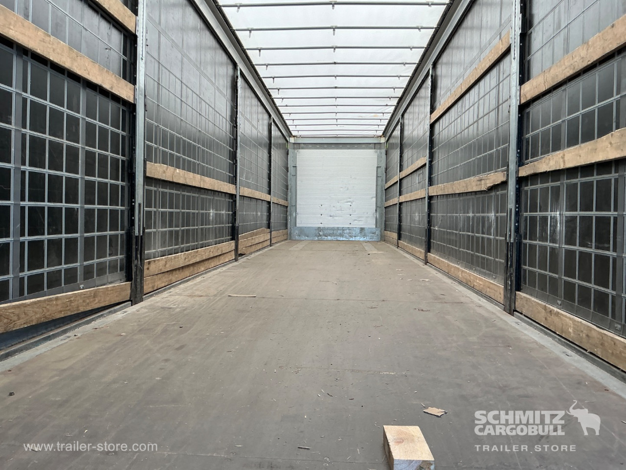 Schmitz Semi Curtainsider Standard