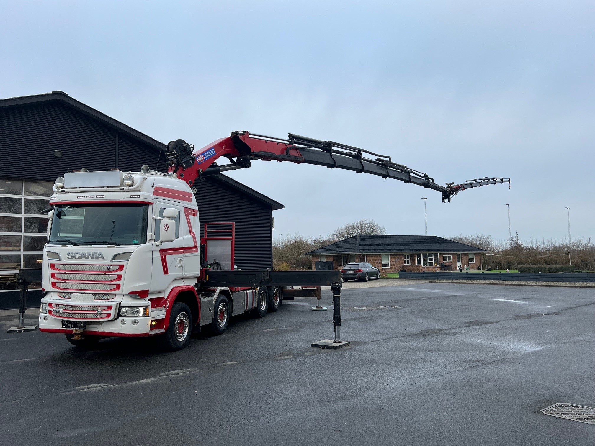 Scania R580 8X2*6 HMF 6020 OK6 + Jib
