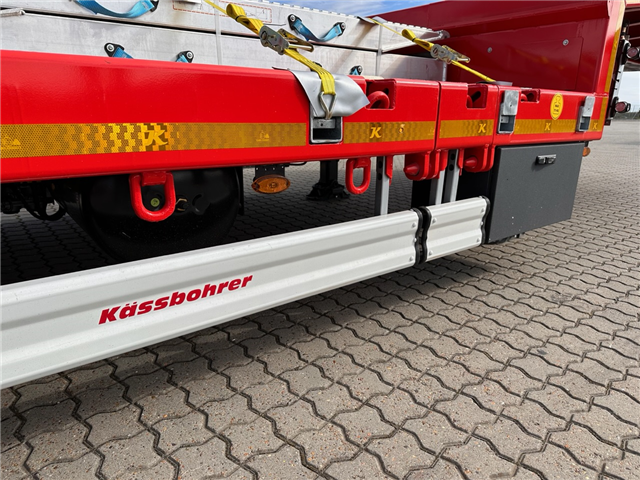 Kässbohrer SLA J4, Udtrækkelig Maskintrailer