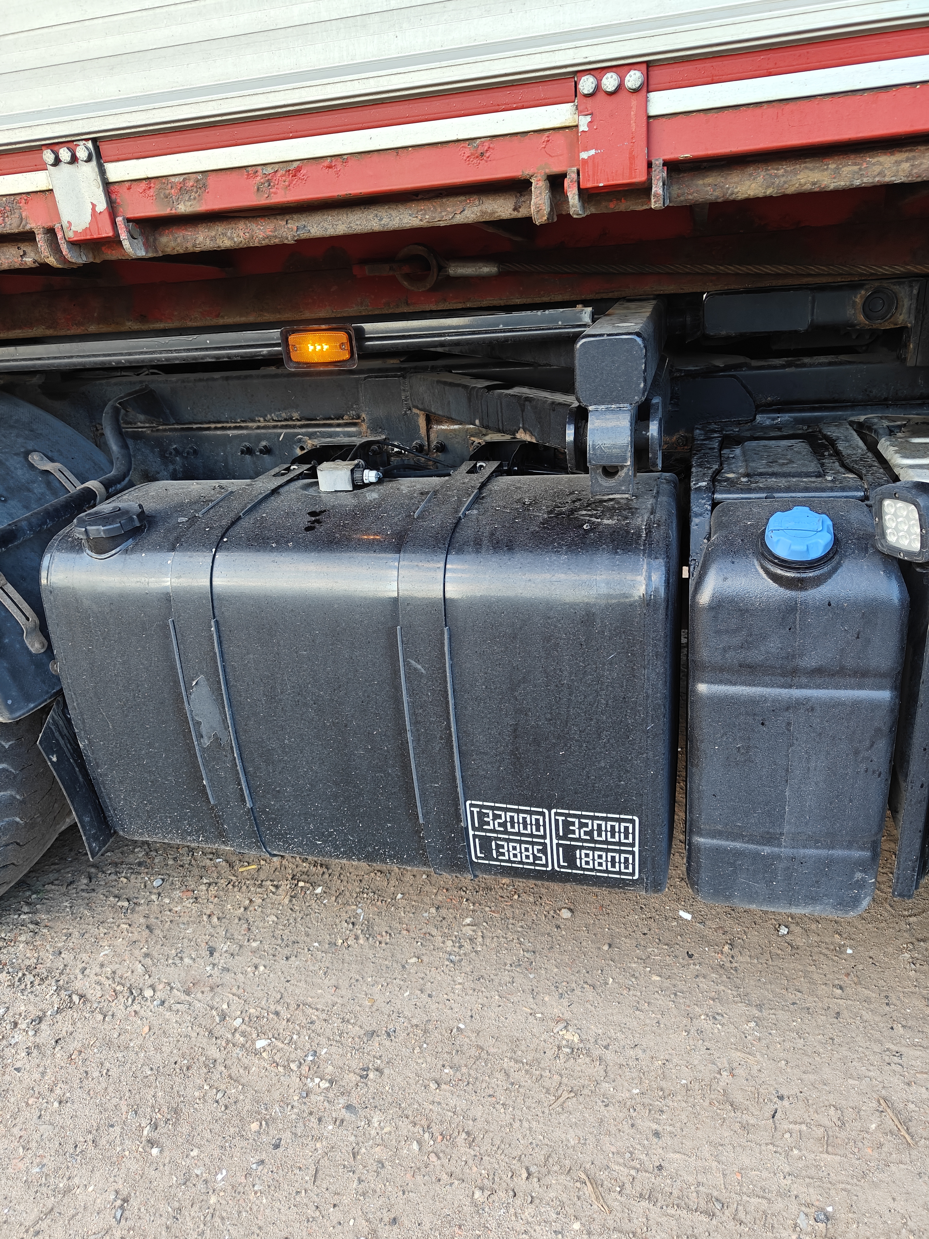 Volvo 8*4 FH 540