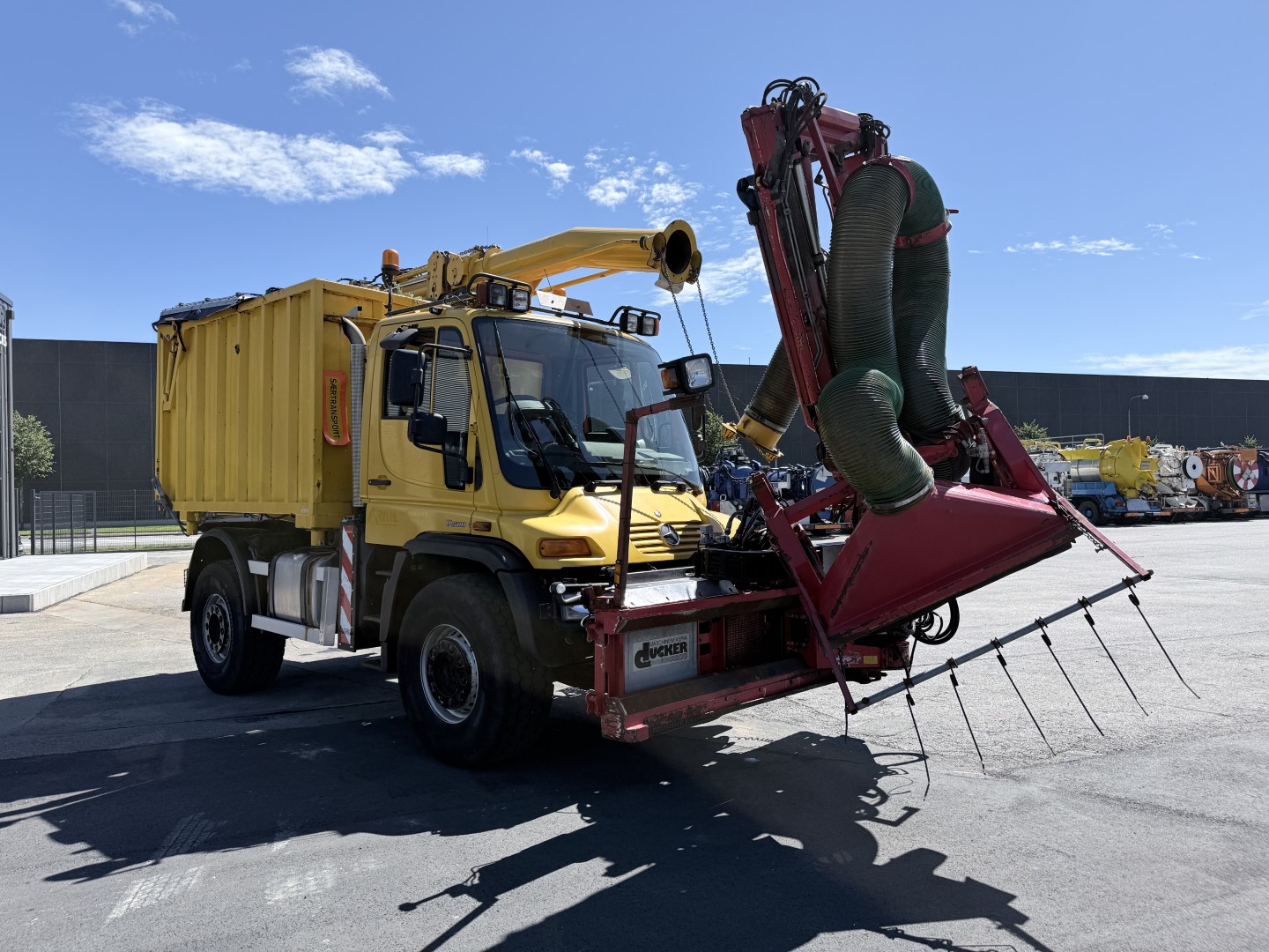 Unimog U500 4x4 / Dücker Tip / Sug / Slagleklipper